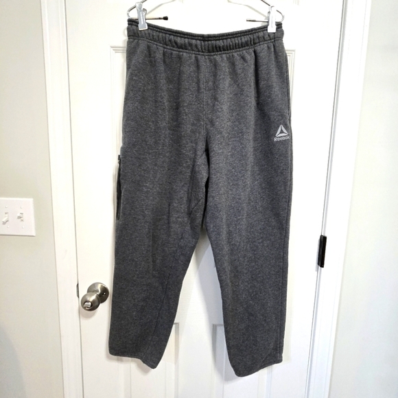 Reebok Men's Gray Fleece Gray Sweatpants Joggers Size Medium - Picture 1 of 11
